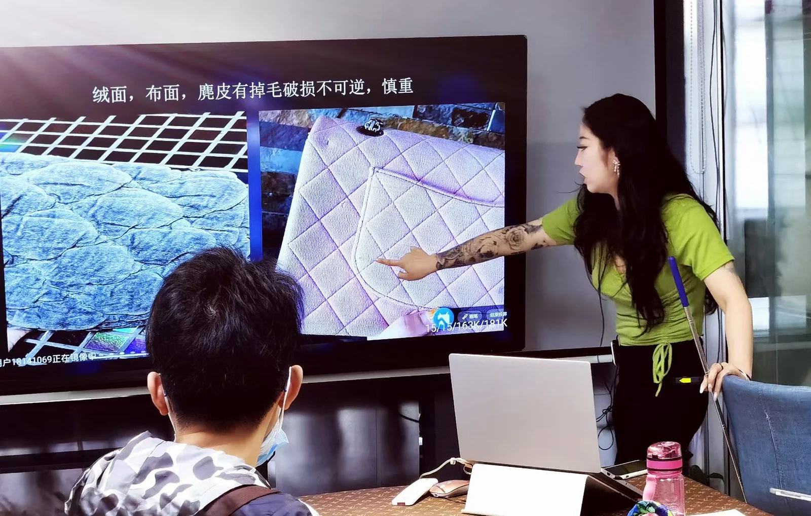 An instructor explaining techniques through case images