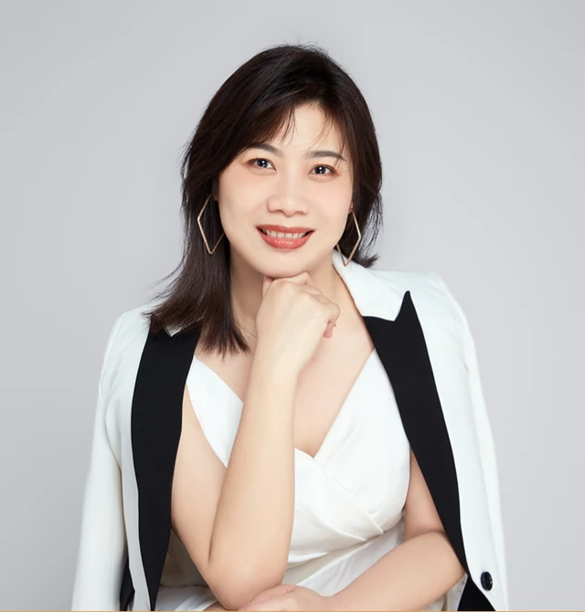 Portrait of Instructor Deng
