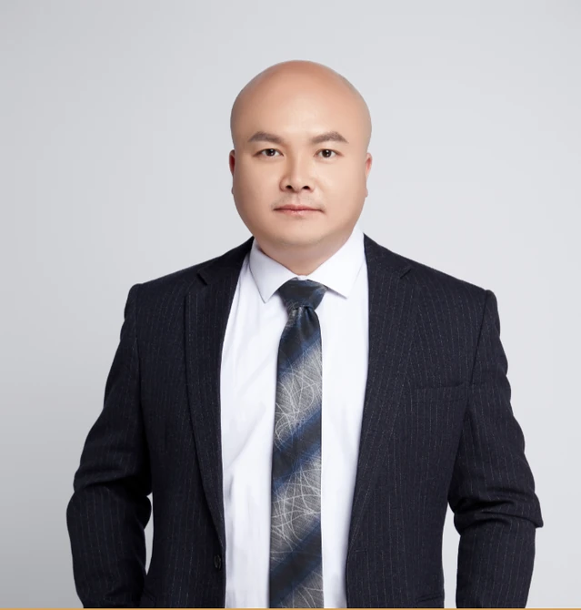 Portrait of Director Zheng